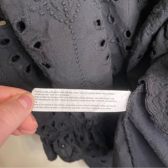 Eloquii Eyelet Easy Mini Dress in Black 14 - Picture 6 of 12